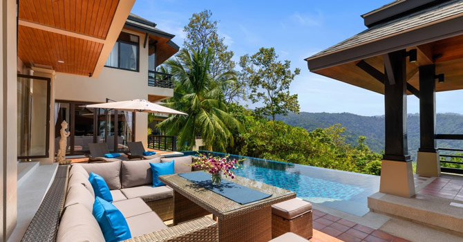 Vista Mar Villa  Outdoor Lounge 